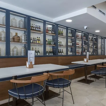 Готель Rosamar Es Blau 4*s - Adults Only