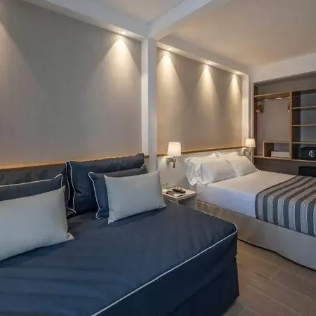 Rosamar Es Blau 4*s - Adults Only Готель Льорет-де-Мар