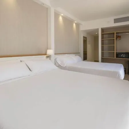 Готель Rosamar Es Blau 4*s - Adults Only Льорет-де-Мар