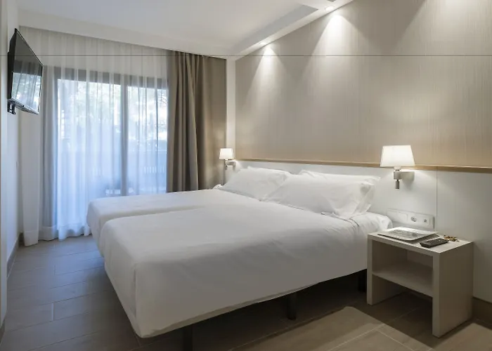 Hotel Rosamar Es Blau 4*s - Adults Only 4*