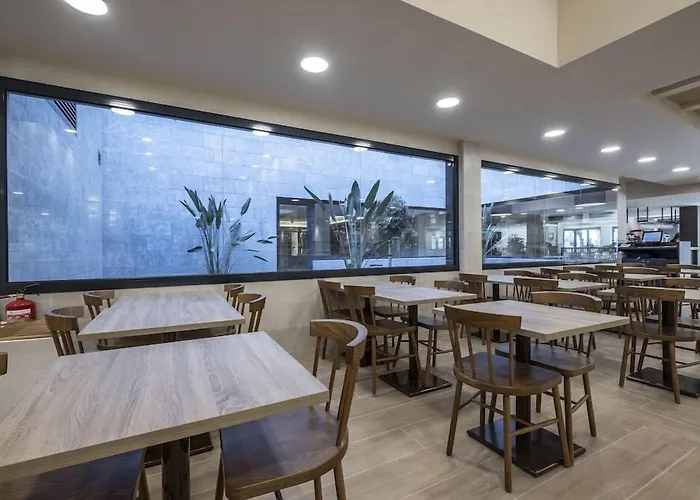 酒店 Rosamar Es Blau 4*s - Adults Only 4*